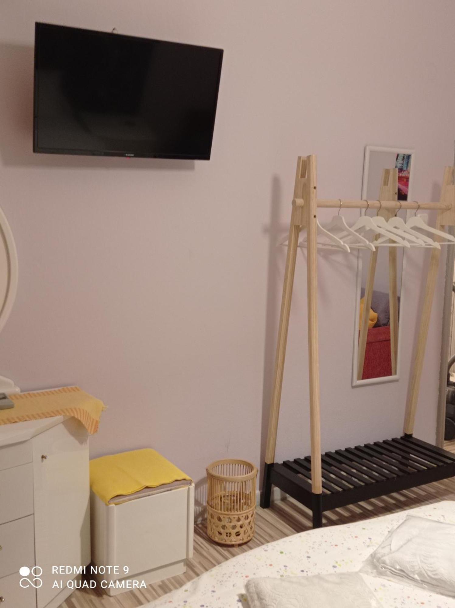 Deppy'S Apartments Xanthi Room photo